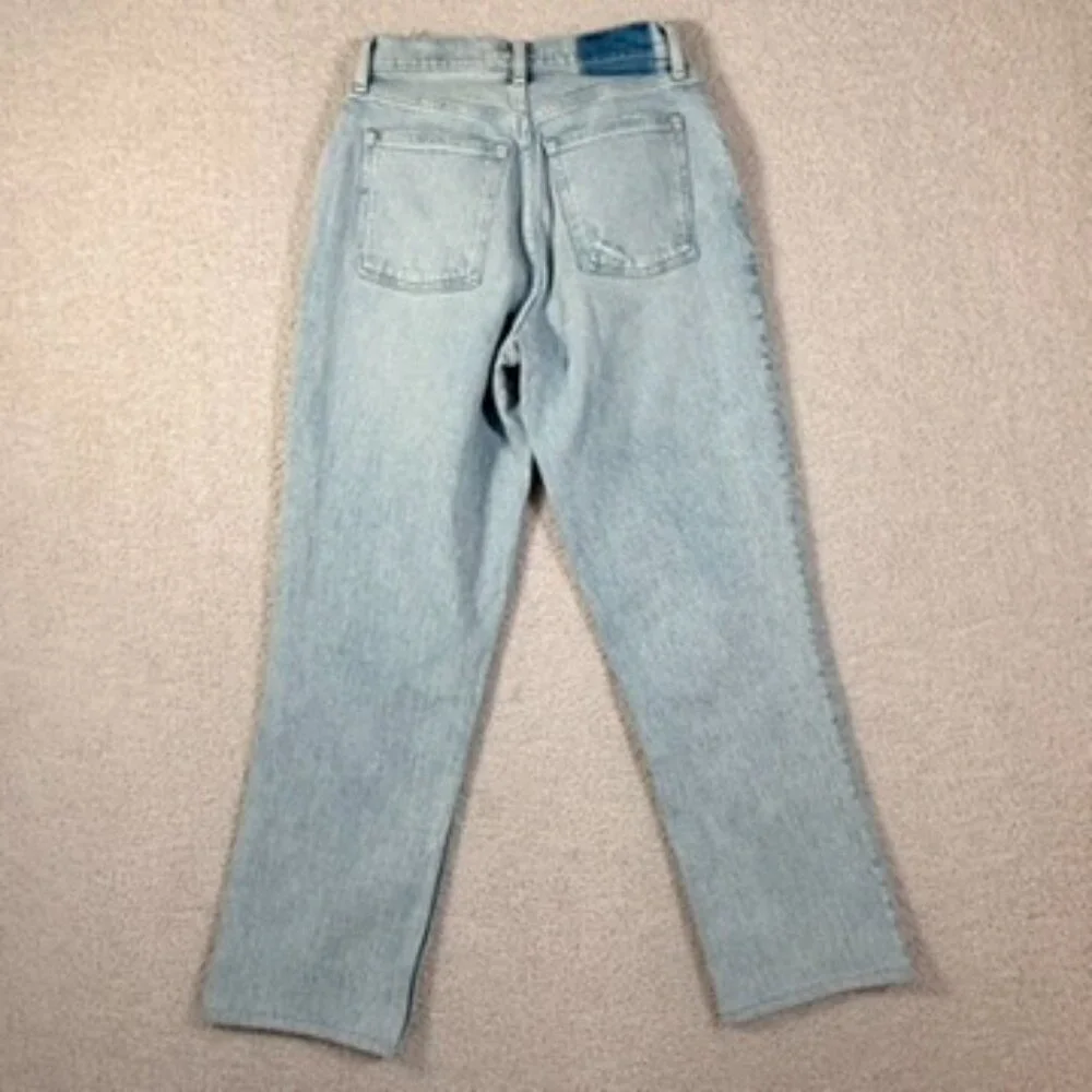 Abercrombie Fitch Womens 90s Straight Jeans Low Rise Light‎ Curve Love 25/0 NWT